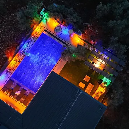 ヴィラ Villaoliveterrace