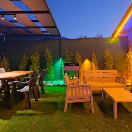 Villaoliveterrace *